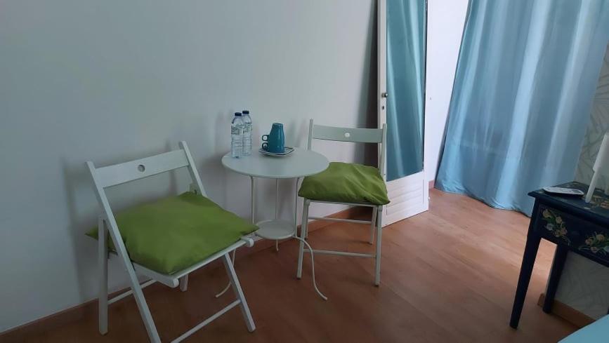 The Aqueduct Guesthouse ايفورا المظهر الخارجي الصورة