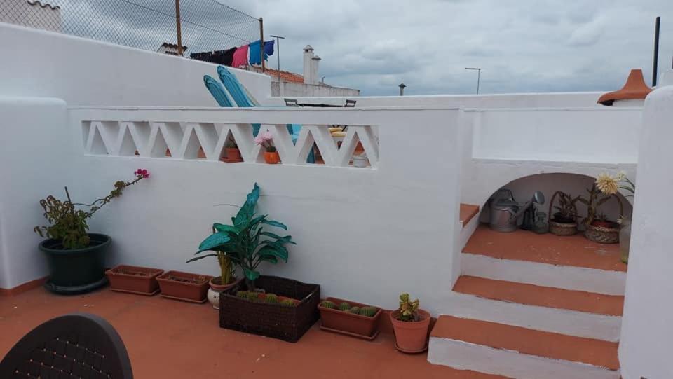 The Aqueduct Guesthouse ايفورا المظهر الخارجي الصورة