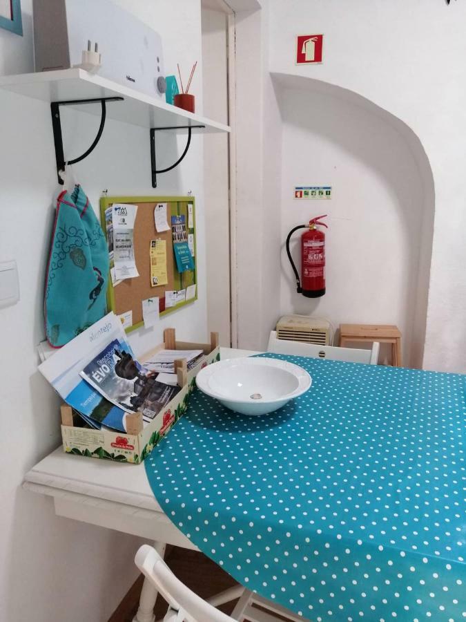 The Aqueduct Guesthouse ايفورا المظهر الخارجي الصورة